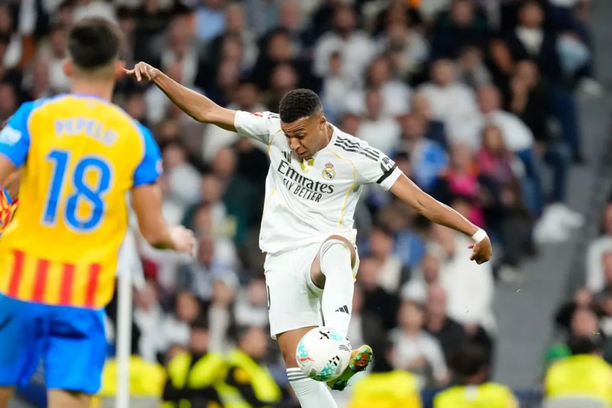 امباپه و برداشتن گامی بلند به سمت آقای گلی