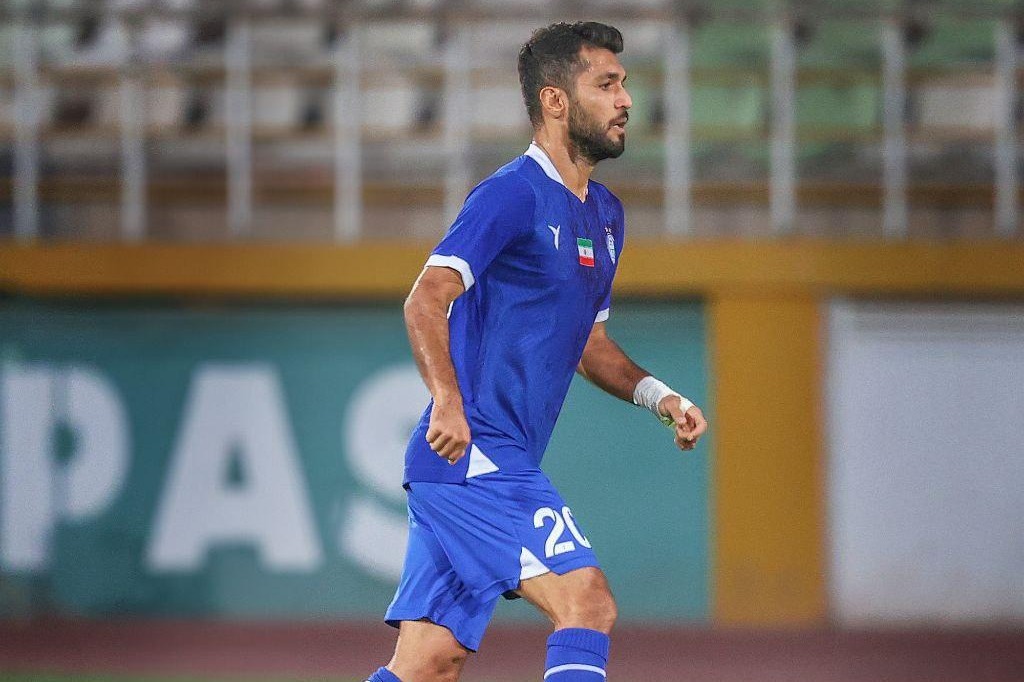 هافبک سابق استقلال در آستانه پیوستن به فجر سپاسی