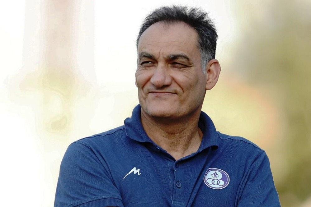 مدیر استقلال خوزستان: باید ببینیم بازیکنان چه تصمیمی می‌گیرند