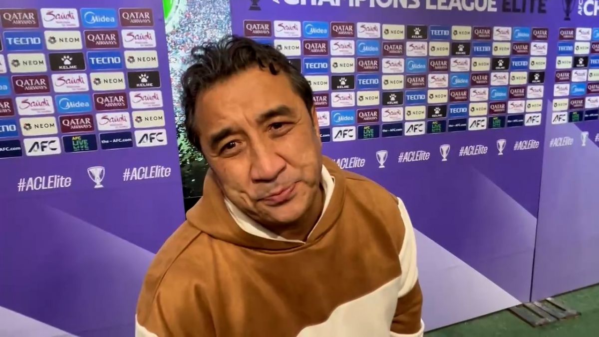 خداداد عزیزی: تراکتور از بازی بدون تماشاگر در جام حذفی ضرر می‌کند