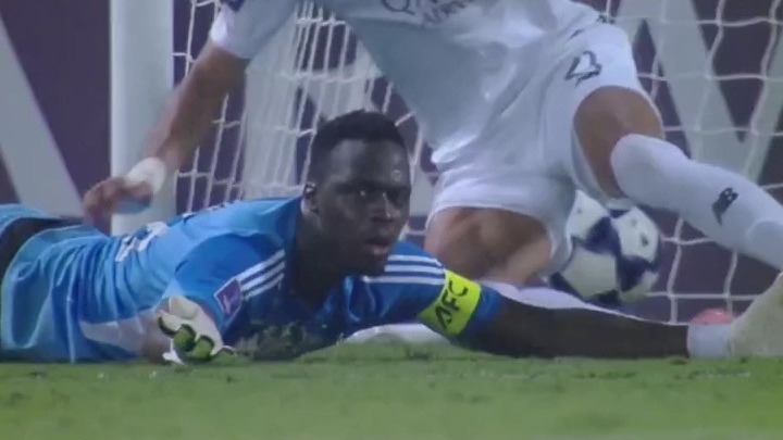 گل اول السد به الاهلی عربستان که به دلیل آفساید مردود اعلام شد