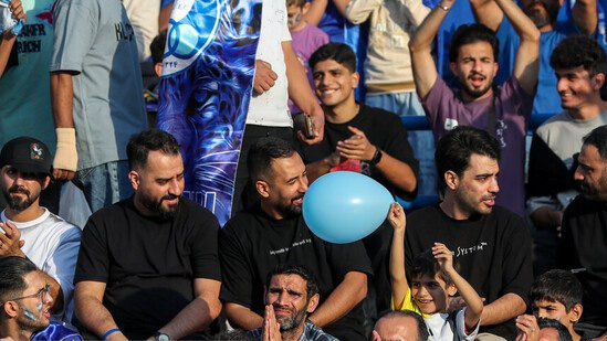 آتش‌بازی هواداران استقلال موجب جریمه این تیم شد