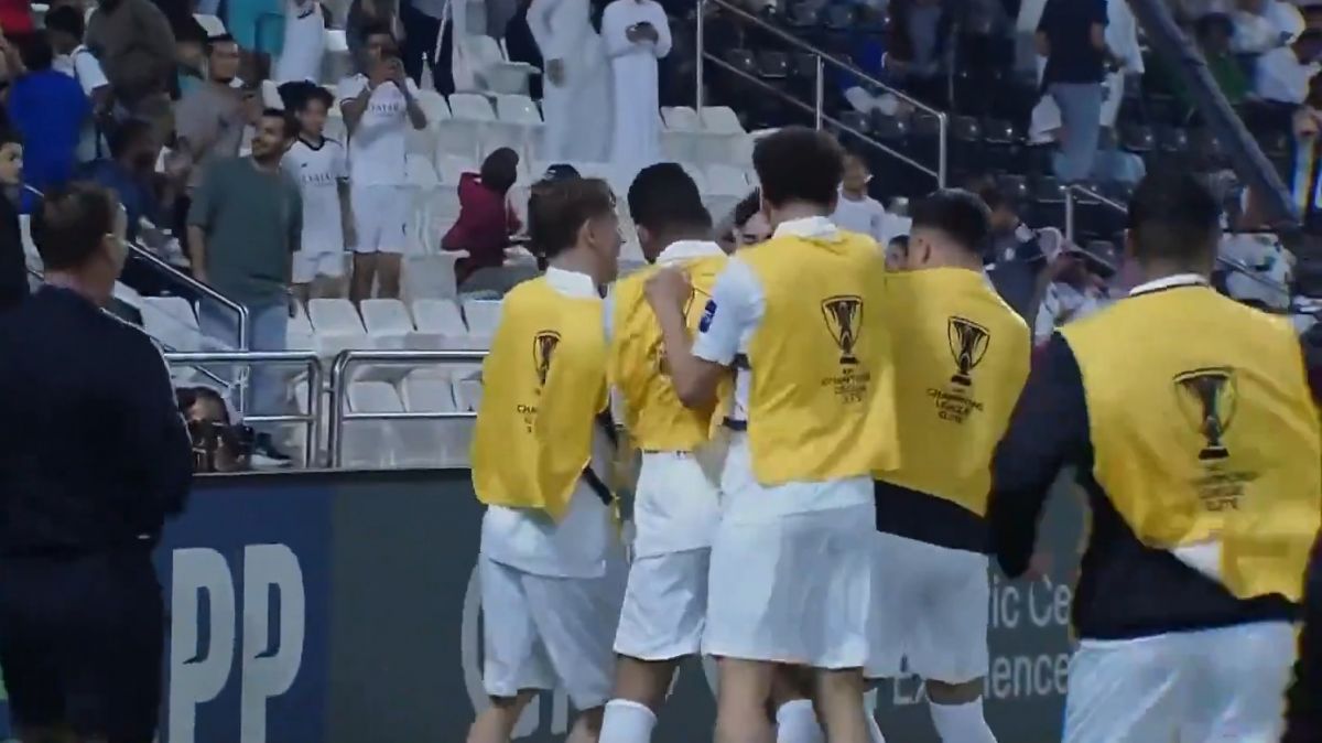 گل اول السد به الاهلی عربستان (کلادینیو)