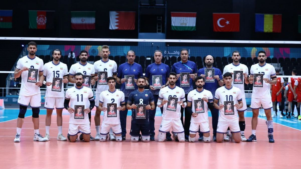 ملی پوشان والیبال در سوگ صابر کاظمی