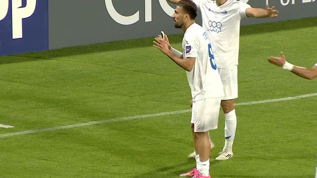 گل اول استقلال به الوحدات (مهران احمدی)