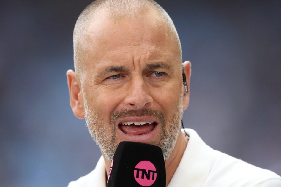 تیمی که تا آخرین لحظه برای قهرمانی در لیگ جزیره با آرسنال میجنگد