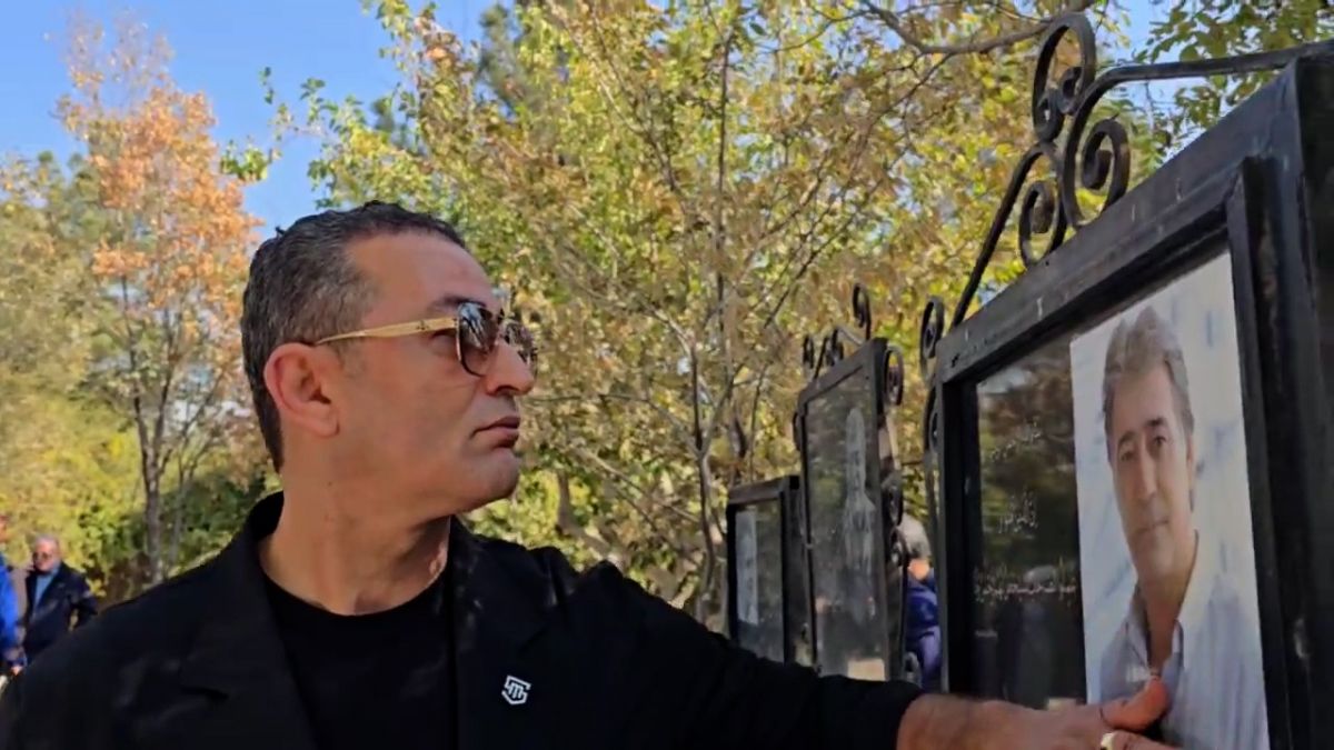 صحنههای احساسی از حضور پرویز برومند در مراسم سالگرد زندهیاد پورحیدری