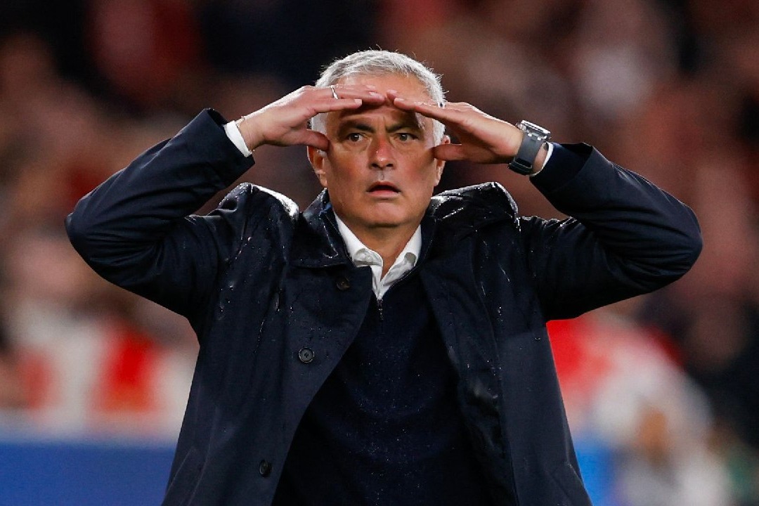 حمایت آقای خاص از بازیکن جوان تیمش