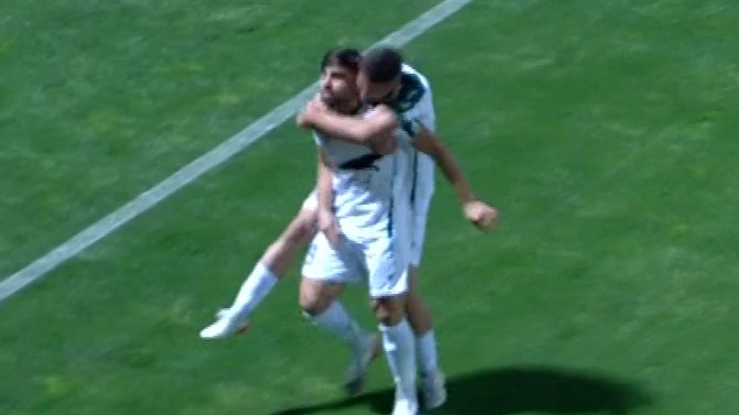 گل دوم ذوب آهن به گل گهر سیرجان (پدرام قاضی پور)