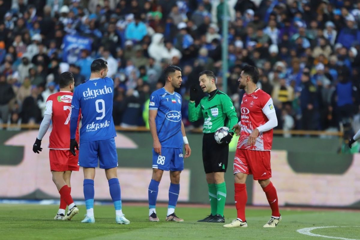 اعتراض استقلال به تاریخ دربی؛ استراحت بیشتر پرسپولیس!