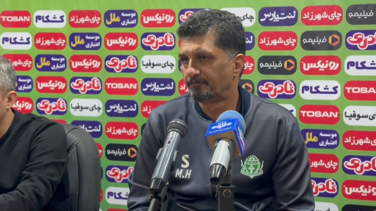 صحبت های مجتبی حسینی سرمربی آلومینیوم اراک در نشست خبری پساز شکست مقابل چادرملو