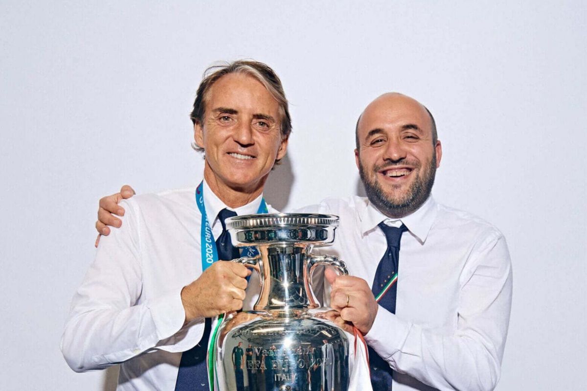 مربی قهرمان یورو 2020 دستیار قلعهنویی شد