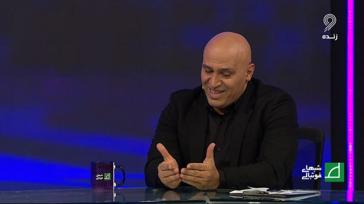 منصوریان: کامبیز دیرباز گفت آیفون 17 را به عشق فرشاد پیوس خریدم