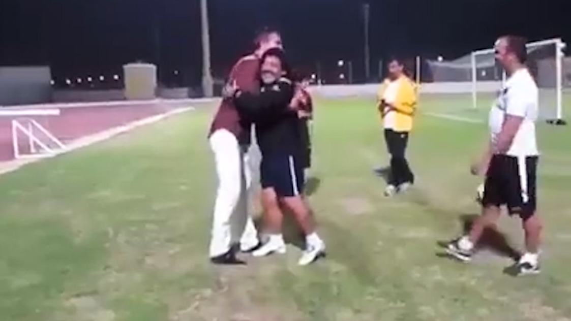 ویدیوی کمتر دیده شده از مارادونا و رابین فن پرسی