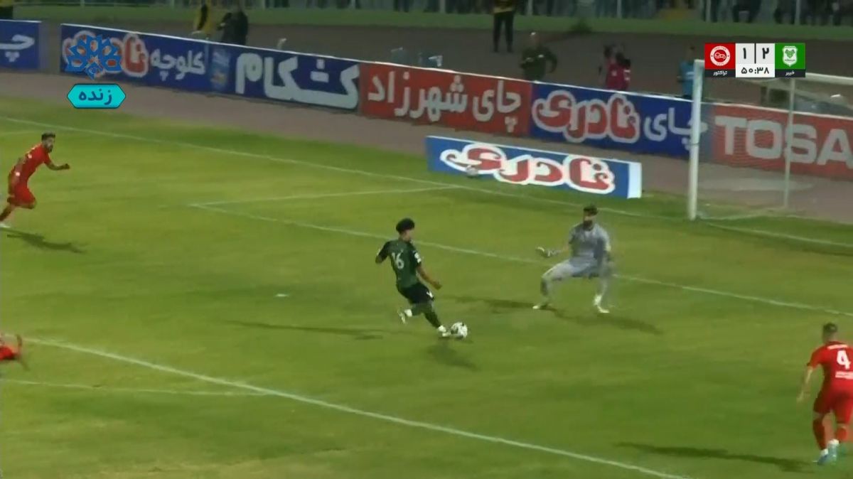 گل دوم خیبر به تراکتور (عیسی مرادی)