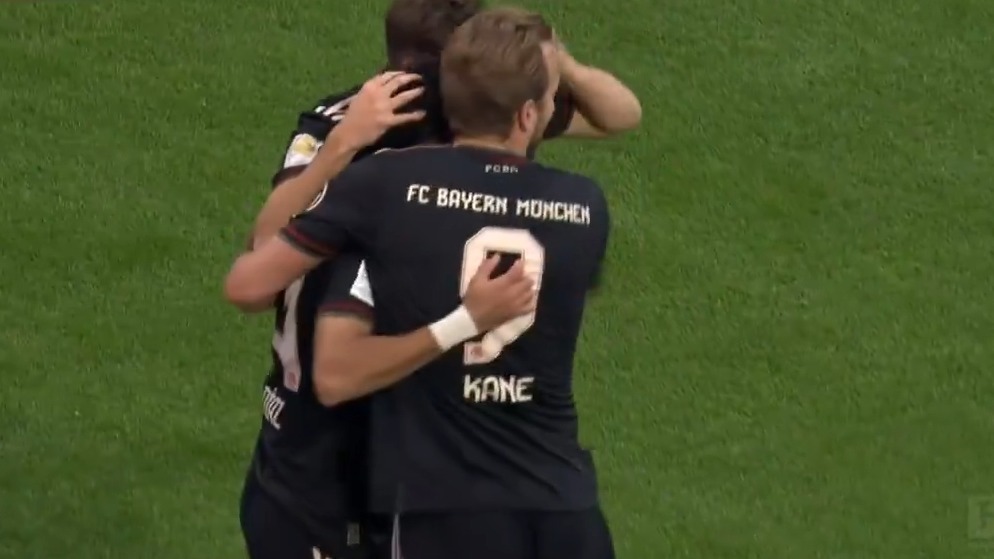 گل اول بایرن مونیخ به یونیون برلین (لوئیز دیاز)