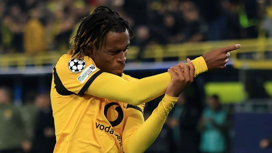 گل اول دورتموند به هامبورگ (کارنی)