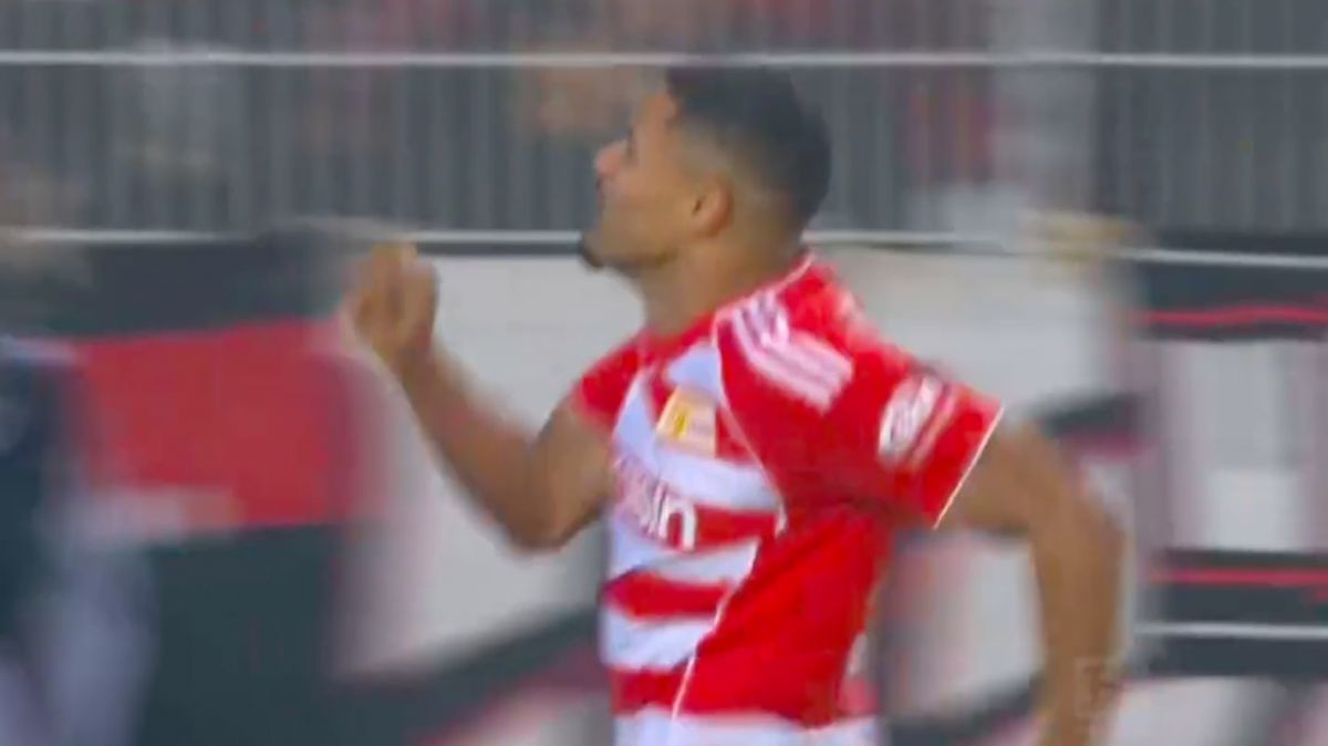 گل دوم یونیون برلین به بایرن مونیخ (دبل دوئخی)