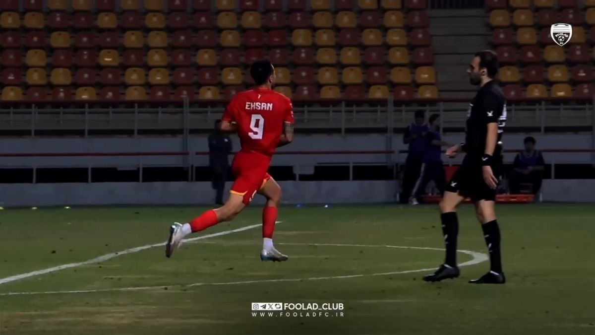 گل سه امتیازی احسان محروقی به پیکان از زاویه دوربین باشگاه فولاد