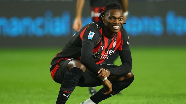 گل دوم میلان به پارما (رافائل لیائو)