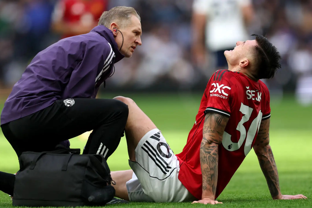 مصدومیت مهاجم منچستریونایتد جدی نیست