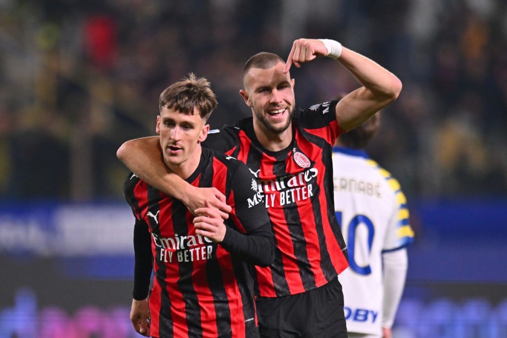 میلان باید قرارداد این بازیکن را تمدید کند