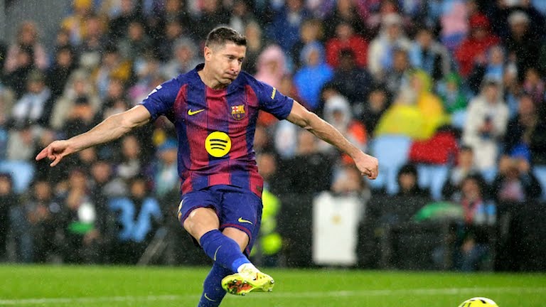 گل اول بارسلونا به سلتاویگو (لواندوفسکی)