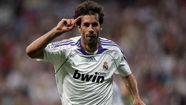 19 سال پیش در چنین روزی/ پوکر نیستلروی مقابل اوساسونا