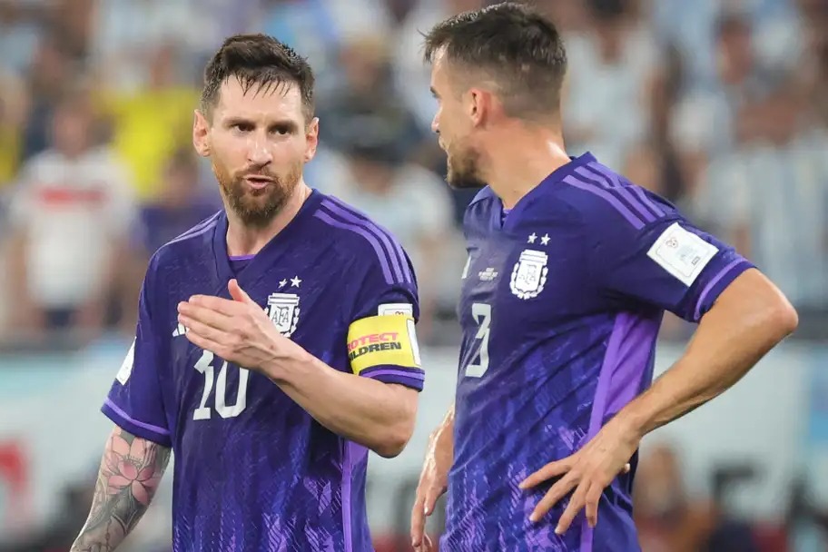 مدافع آرژانتین: هیچ‌کس برای خداحافظی مسی آماده نیست