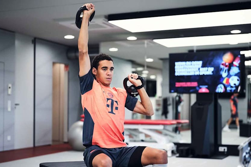 ستاره بایرن مونیخ برای بازگشت به میادین آماده میشود؟