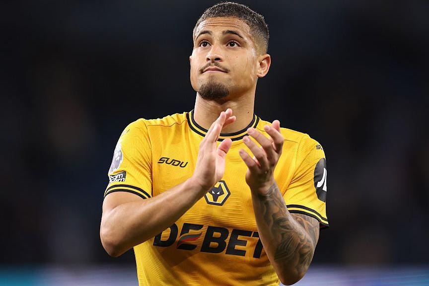 یک هافبک جدید به لیست منچستر یونایتد اضافه شد