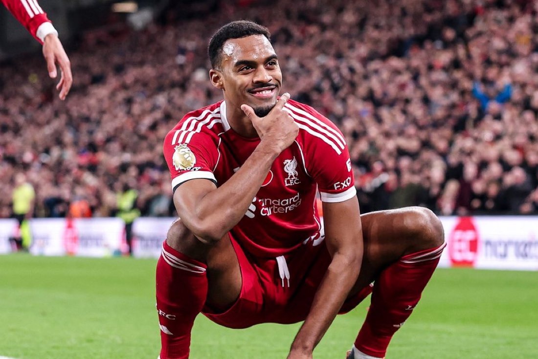 ستاره لیورپول زیر نظر غول اسپانیایی