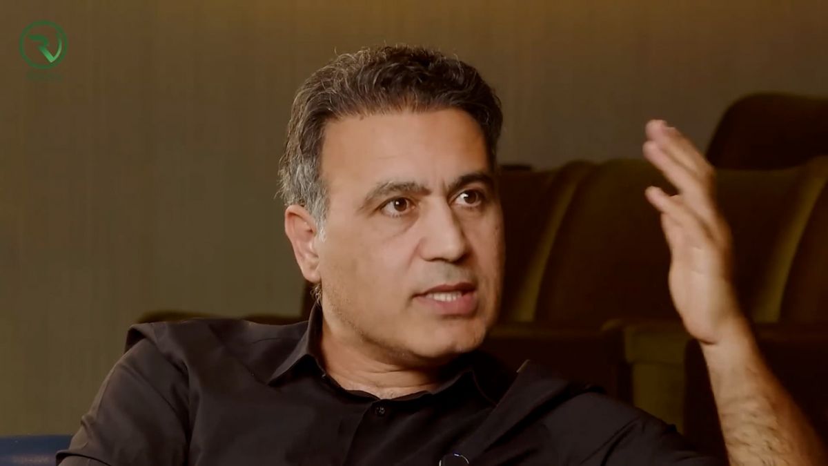 وقتی مهدویکیا عکس خودش را روی دیوار دید و شوکه شد