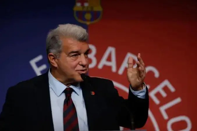 بالا گرفتن جنگ قدرت بر سر ریاست بارسلونا