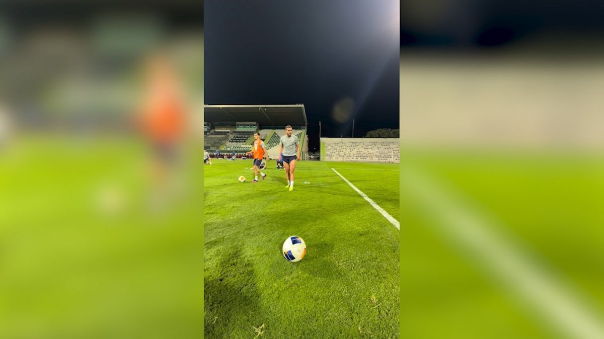 کاشته دیدنی اوستون اورونوف در تمرینات تیم ملی ازبکستان پیش از بازی با ایران