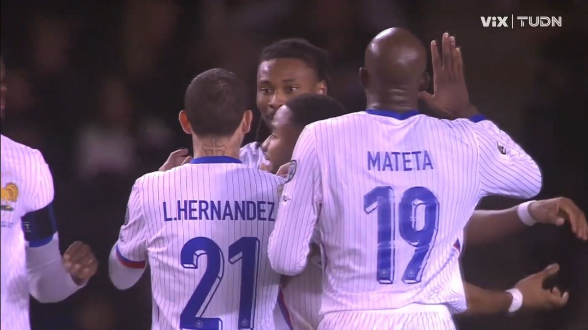 گل سوم فرانسه به آذربایجان (گل به خودی محمدالیف)