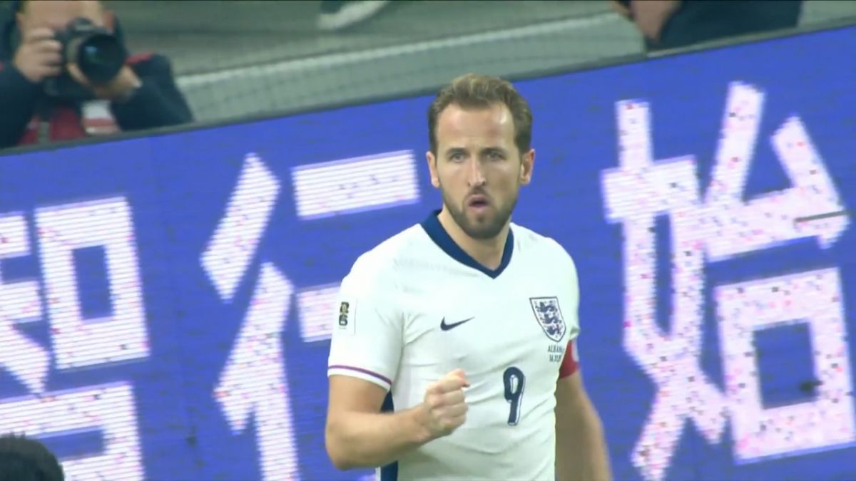 گل دوم انگلیس به آلبانی (دبل هری کین)