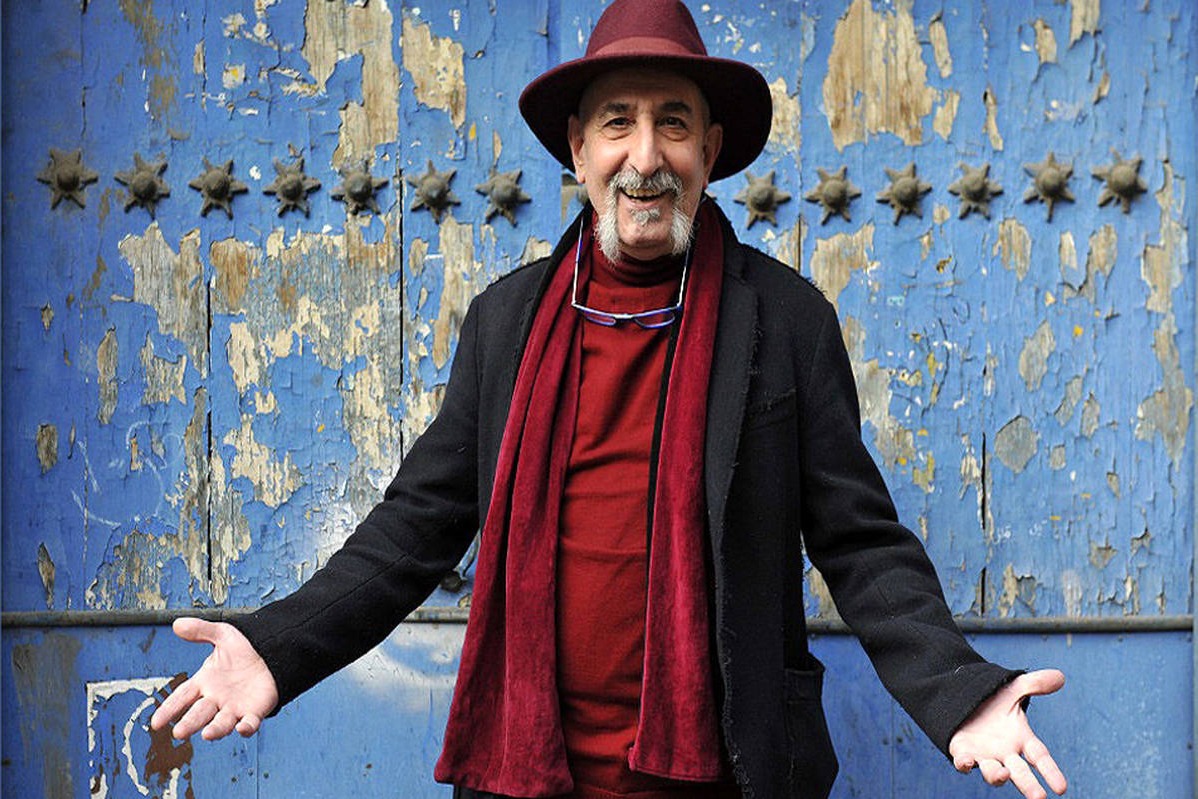 فرهاد آئیش: گاهی پرسپولیسی هستم و گاهی استقلالی!