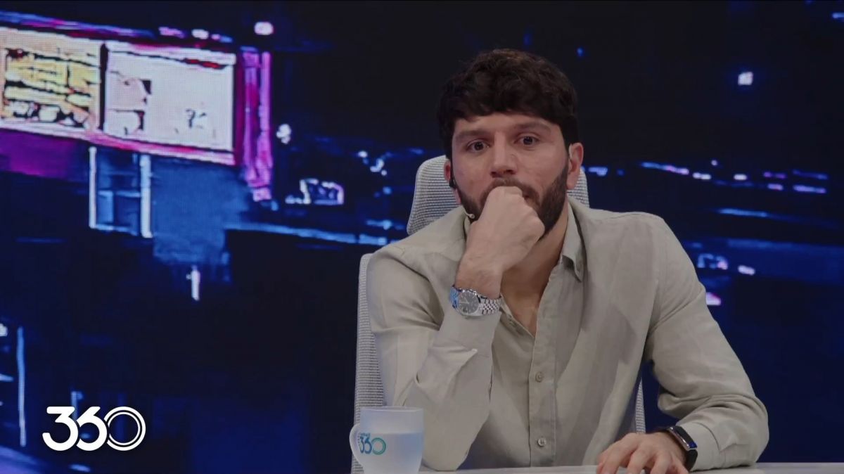 ماشاریپوف: سیدحسین حسینی برترین بازیکن لیگ ایران است