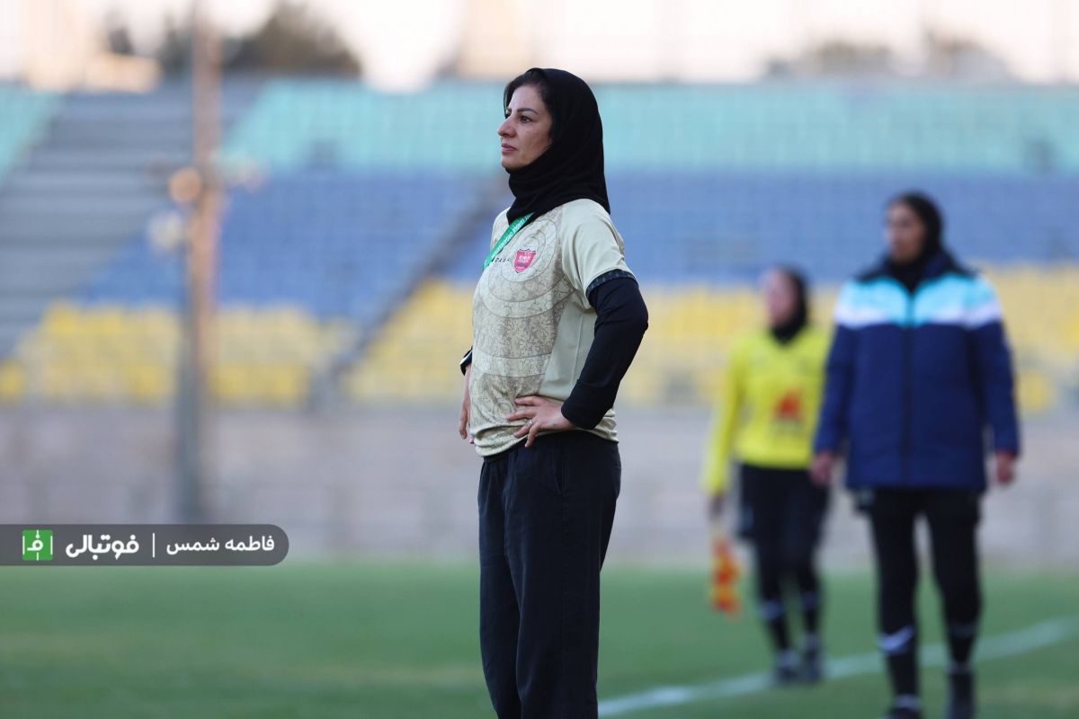 خواسته مریم آزمون از باشگاه پرسپولیس؛ یک مهاجم تمام عیار