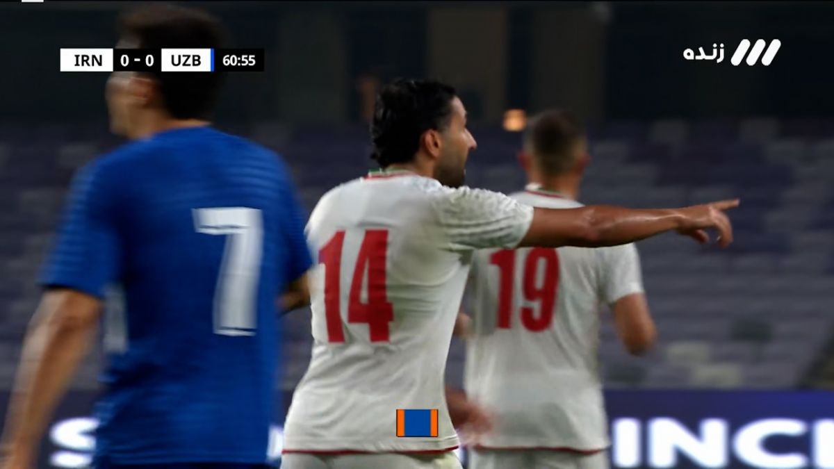 شوت سامان قدوس از کنار دروازه ازبکستان به بیرون رفت