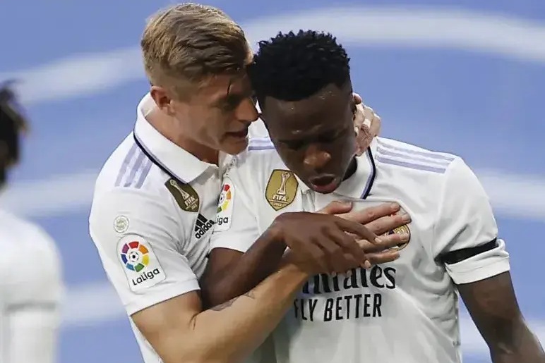 انتقاد تند تونی کروس از رفتار وینیسیوس