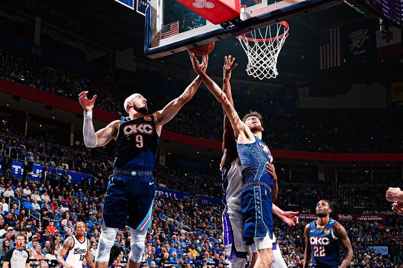 بسکتبال NBA/ برد دنور با تریپل دابل یوکیچ؛ ساکرامنتو مغلوب تاندر شد