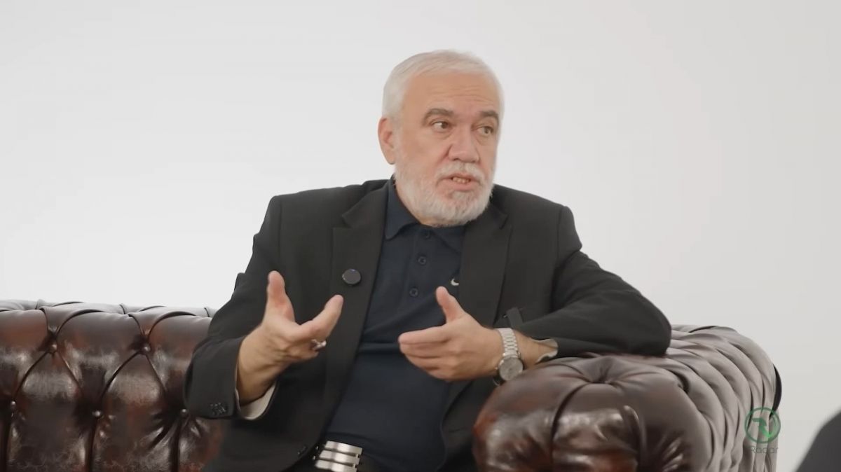 فتح الله زاده شبکه سازماندهی شده  لیدر داشت؟