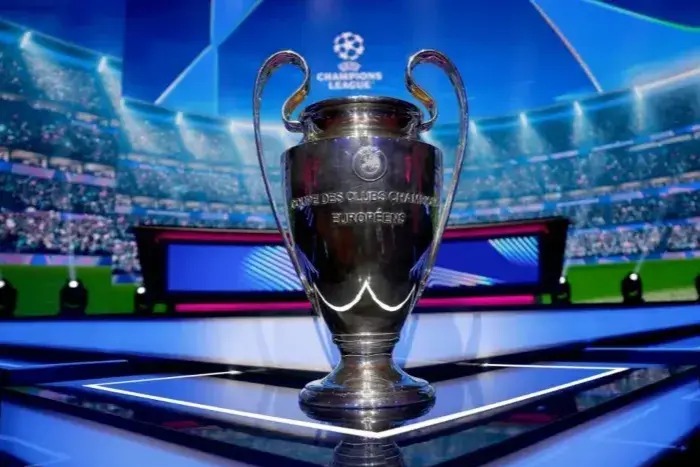 قرارداد میلیاردی یوفا با بریتانیا