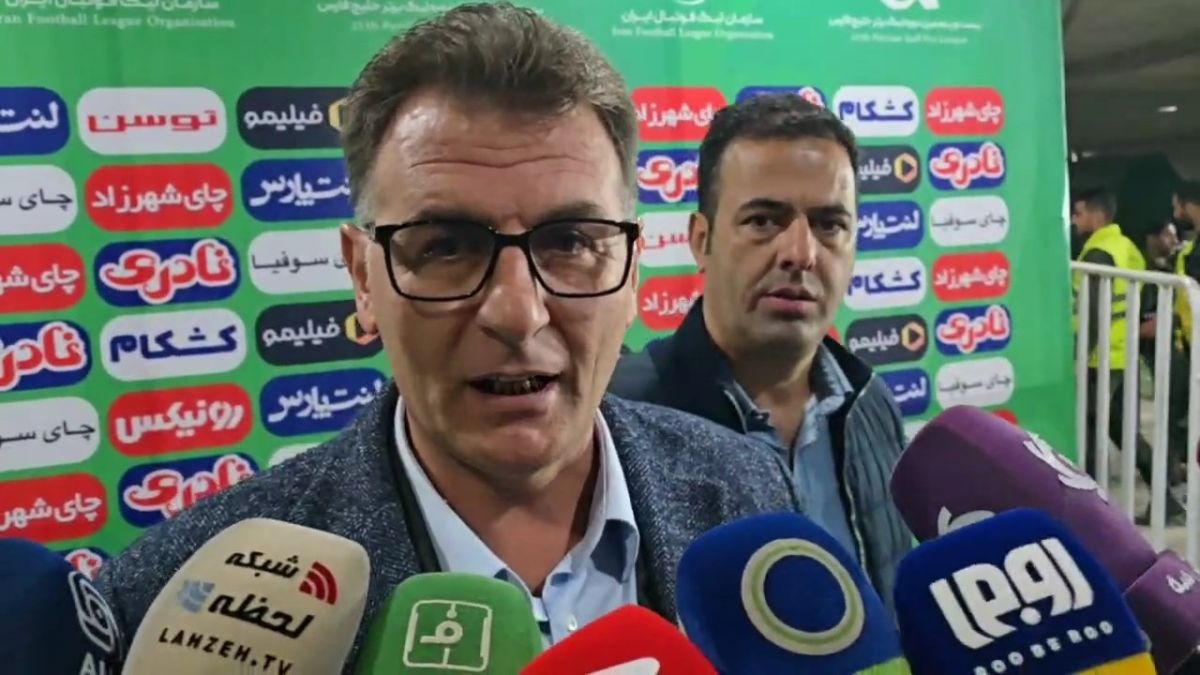 مالک پادیاب: سرتر از استقلال بودیم و حریف دست به دامان داور شد