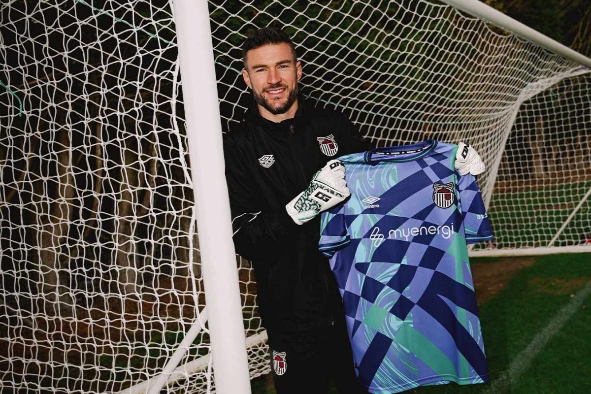 تیمی که دروازه‌بان قرضی با قرارداد یک هفته‌ای جذب کرد