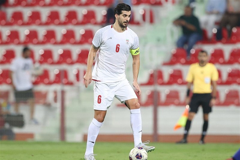 آخرین وضعیت هافبک ایرانی شباب الاهلی/ بازگشت عزت‌اللهی در بهمن ماه