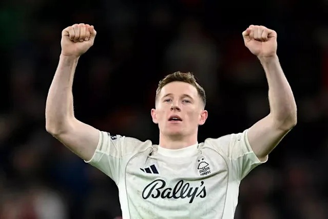 الیوت اندرسون هدف اصلی پرافتخارترین تیم لیگ برتر