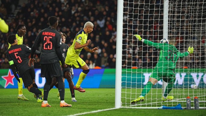 گل اول تاتنهام به پاری سن ژرمن (ریچارلیسون)